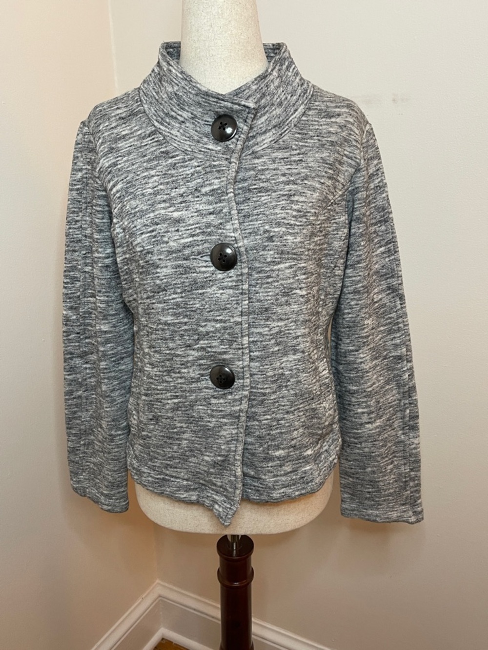 CAbi Gray Marled Button Jacket Cardigan Sz S Cropped Cozy